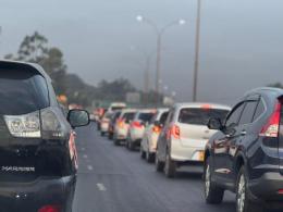 Huge traffic snarl-up along Thika Road.